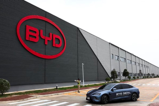 BYD khai trương nhà máy EV đầu tiên ở Đông Nam Á – Chủ tịch lập tức ca ngợi quốc gia này ‘có tầm nhìn rõ ràng về xe điện’