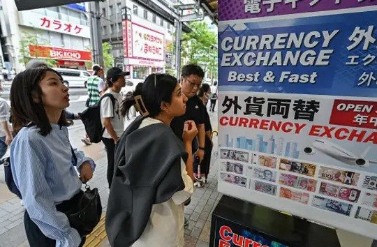 Đồng yên bật tăng mạnh nhất trong 2 năm rưỡi: Nhật Bản đã can thiệp?