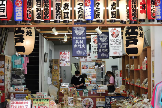 Nhật Bản cắt giảm dự báo tăng trưởng, Thủ tướng Kishida gióng hồi chuông cảnh báo đồng yên yếu