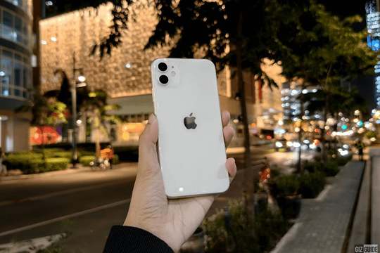 Mẫu iPhone chính hãng rẻ nhất tại Việt Nam bất ngờ tăng giá trở lại