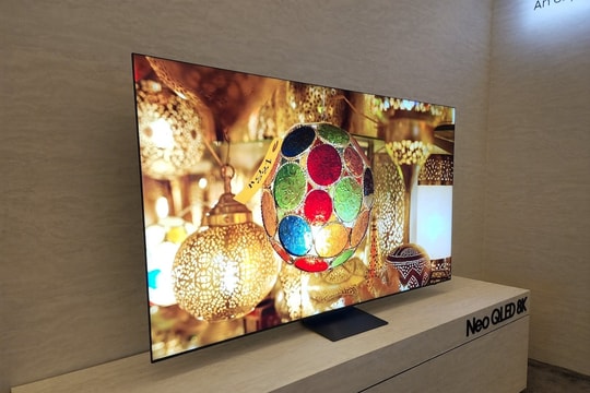 Đứng top 1 thị trường thì làm gì để tốt hơn nữa? Đây là cách Samsung nâng tầm các mẫu TV để 'chiều tới bến' khách Việt