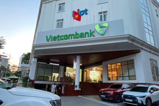 Nửa đầu năm 2024 lợi nhuận trước thuế của Vietcombank cao kỷ lục nhưng nợ có khả năng mất vốn cũng tăng mạnh