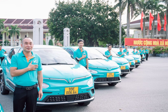 Hãng taxi của tỷ phú Phạm Nhật Vượng đem về bao nhiêu tiền cho Vingroup?