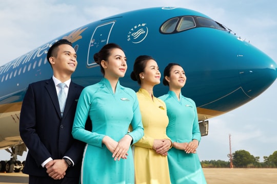 Nửa đầu năm 2024, lợi nhuận gộp của Vietnam Airlines tăng đột biến đạt 6.704 tỷ đồng, gấp 2,2 lần cùng kỳ