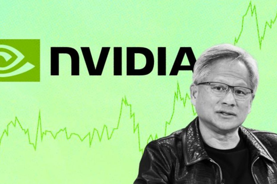 CEO Jensen Huang tiết lộ bán hơn 5 triệu cổ phiếu Nvidia trong 4 tháng liên tiếp, chưa định dừng lại cho đến năm sau: Chuyện gì đang xảy ra?