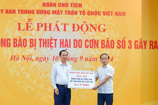 Các ngân hàng ủng hộ hàng chục tỷ đồng cho đồng bào vùng bão lũ