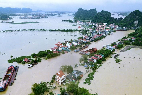 Sau làn sóng kêu gọi từ thiện, vỡ ra nhiều chuyện