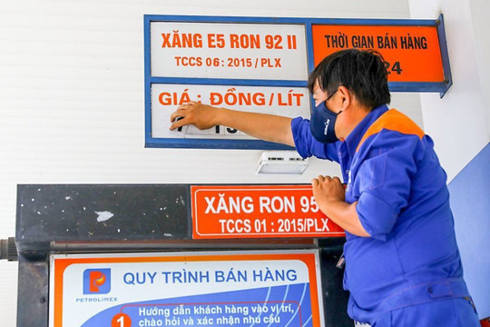 Giá xăng bất ngờ bật tăng trở lại từ 15h chiều hôm nay