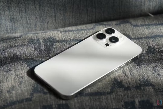 Cảnh giác khi điện thoại nóng dù không sử dụng, dung lượng 4G hết nhanh bất thường, mạng chập chờn...