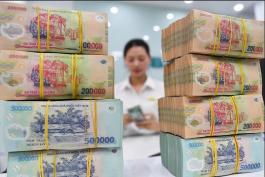 Một ngân hàng muốn chào bán 5.000 tỷ đồng trái phiếu ra công chúng, lãi suất dự kiến 8,2%/năm