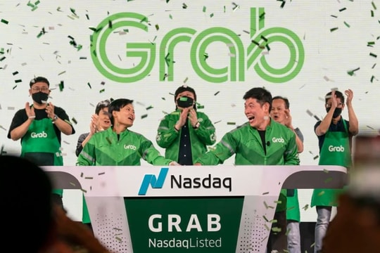 CEO Grab kể chuyện khởi nghiệp: Làm 20 tiếng/ngày, dậy từ 4 giờ sáng thuyết phục tài xế đầu quân, văn phòng đi thuê không có wifi hay điều hòa