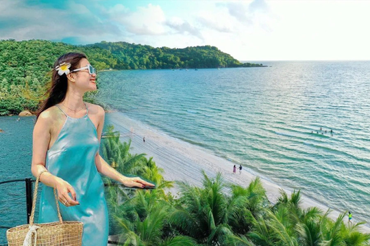 Hơn 3,3 triệu người check-in tại điểm du lịch biển Việt Nam được tạp chí Mỹ xếp hạng “đẹp hơn cả thiên đường Bali”