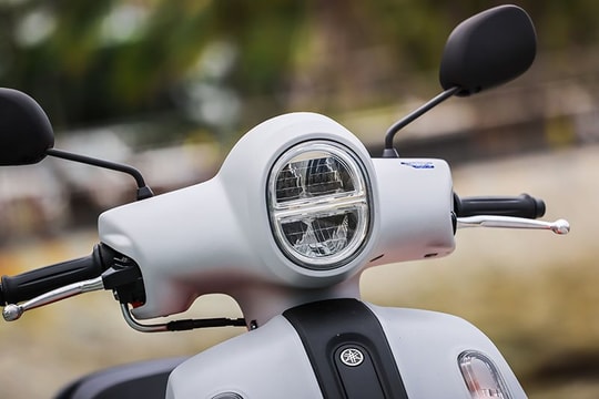 Xe ga 125cc thiết kế đẹp như SH Mode, giá cực rẻ chỉ 33 triệu đồng, Vision có gặp "đối cứng"?