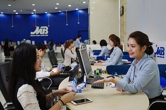 Manulife Việt Nam nắm hơn 1% cổ phần tại MBBank