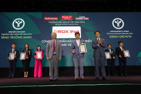 ROX iPark được vinh danh là doanh nghiệp tăng trưởng xanh