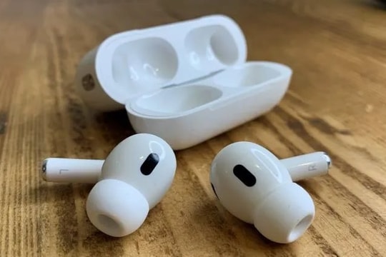 Mua "tai nghe Airpod Pro 2" giá chưa đến 300 nghìn trên Temu: Món đồ nhận về khiến người dùng ngỡ ngàng