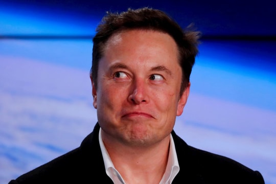 Tại sao ‘Bộ trưởng’ Elon Musk vui mừng khi thị trường xe điện Mỹ đối mặt nguy cơ giảm doanh số 317.000 chiếc mỗi năm?