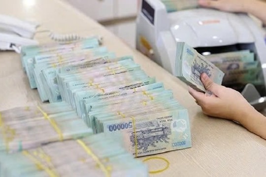 Một ngân hàng vừa tăng mạnh lãi suất tiết kiệm sau 3 tháng 'nằm im'