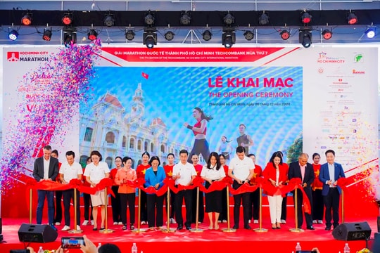 Khai mạc giải Marathon quốc tế Thành phố Hồ Chí Minh Techcombank lần thứ 7: Số lượng vận động viên tham gia kỷ lục và nhiều hoạt động bên lề sôi động, hấp dẫn