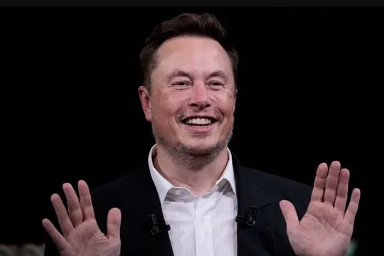 'Bộ trưởng' Elon Musk khiến hàng loạt kẻ thù 'không đội trời chung' lo sợ