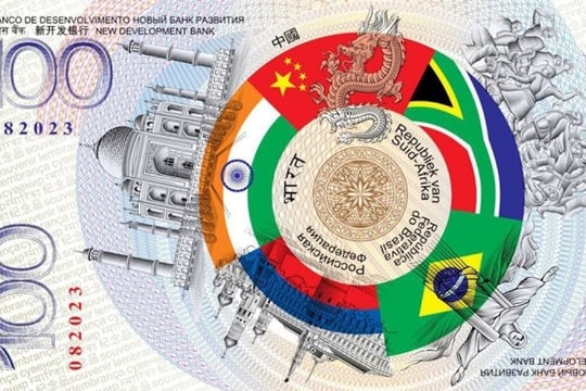 Ông Trump dọa áp thuế, 2 quốc gia BRICS vội lên tiếng bác bỏ ý định tạo tiền tệ riêng, nói lập trường phi đô la hóa trong khối vẫn ‘chia rẽ’