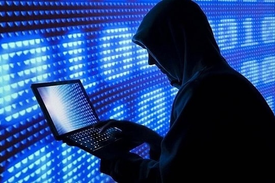 Người đàn ông cao tuổi mất trắng 33 tỷ đồng sau khi "rót" tiền vào công ty ma: Chỉ phát hiện mình bị lừa nhờ vào hành động đơn giản này 