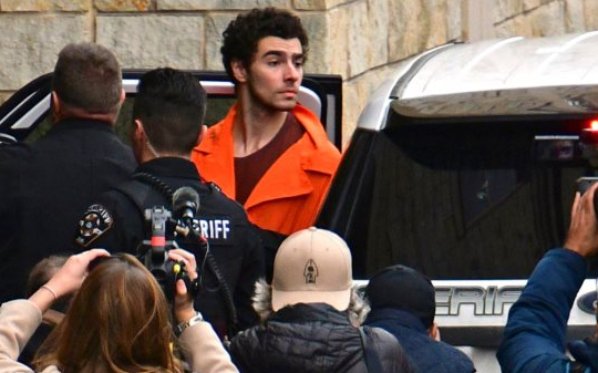 Nỗi sợ bao trùm tầng lớp C-Level ở Mỹ sau vụ sát hại lãnh đạo gã khổng lồ bảo hiểm UnitedHealthcare