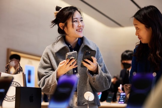 Samsung cố mãi vẫn thua trên "sân nhà": Người trẻ Hàn Quốc giờ mê iPhone hơn Galaxy - Vì đâu nên nỗi?