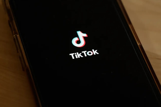 Mỹ cấm TikTok Shop để bảo vệ TMĐT: 61% mua hàng sau khi xem clip, mới ra mắt 1 năm đã vượt mặt Shein, thu về 16 tỷ USD, nguy cơ hàng giá rẻ Trung Quốc dìm ngập thị trường