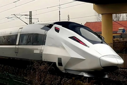 Tàu Shinkansen của Nhật Bản sẽ ‘chỉ còn là cái tên’, ‘hàng xóm’ Việt Nam sắp khai thác tàu cao tốc chạy từ Hà Nội đến Đà Nẵng mất chưa đến 2 tiếng