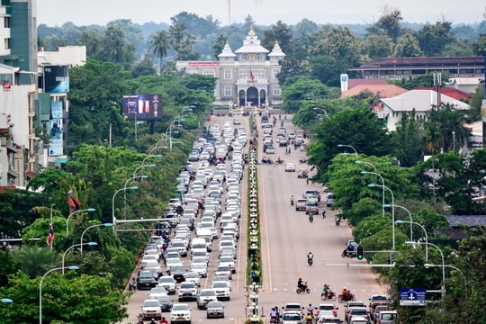 Ngay đầu năm, Việt Nam đẩy mạnh đầu tư sang quốc gia láng giềng, dự án lớn nhất lên đến 1 tỷ USD