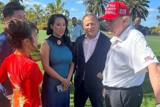 Người phụ nữ "lạ" đứng cạnh tỷ phú Phương Thảo và ông Donald Trump tuyên bố: Cùng Vietjet mang 64 tỷ USD đầu tư vào Mỹ