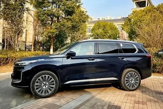 Hãng xe xây nhà máy tại tỉnh Thái Bình hé lộ SUV hybrid cỡ lớn hơn 600 triệu đồng, ăn xăng chỉ 1,5L/100 km