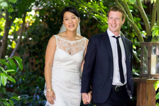 Mark Zuckerberg âm thầm làm đám cưới với suất ăn 300 nghìn đồng, chỉ mời 100 khách: Đừng mua điều phù phiếm, quan trọng là chân thành!