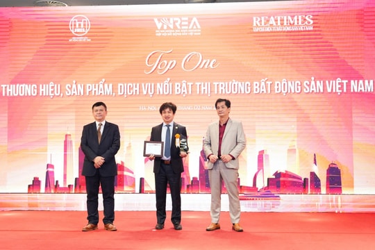 Tiên phong phát triển các ứng dụng proptech thông minh, Meey Group lần thứ 3 được vinh danh tại Diễn đàn Bất động sản Mùa Xuân