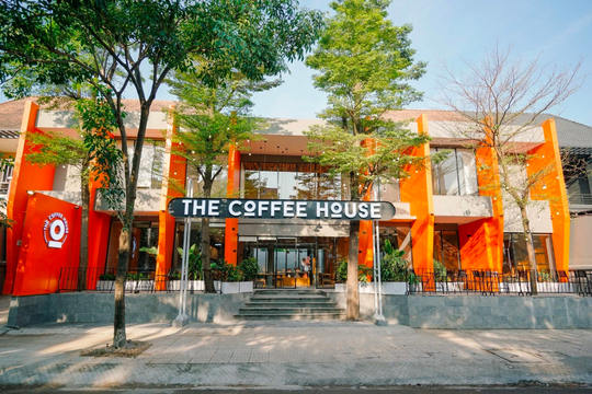 The Coffee House trước tin đồn 'bán mình' cho Golden Gate: Đóng gần 1/2 số cửa hàng so với thời hoàng kim, chìm trong lỗ lũy kế, bị các 'ông lớn' F&B cạnh tranh thị phần