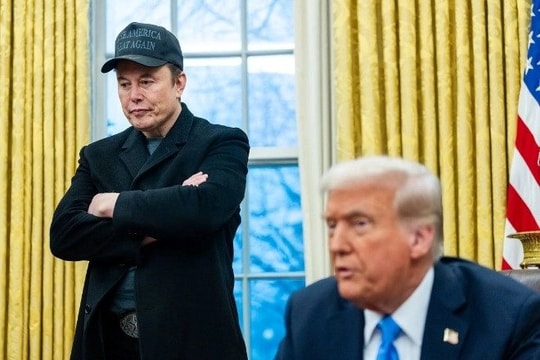 Elon Musk bị nghi ngờ, Tổng thống Trump vội vã lên tiếng bảo vệ, khẳng định chắc nịch một điều về “Bộ trưởng” DOGE