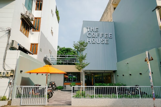 3 lý do khiến The Coffee House phải bán mình: Chia tay Founder, đánh mất bản sắc thương hiệu và Seedcom có ‘cục cưng’ mới – Kingfoodmart