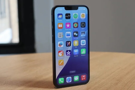 Một tuần dùng thử iPhone 16e bị "thiên hạ chê tơi tả", tôi nhận ra chiếc điện thoại này đâu có tệ đến thế