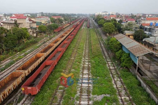 Bộ Tài chính đề xuất 2 phương án về tài sản kết cấu hạ tầng đường sắt quốc gia