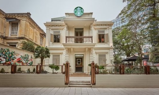 Bên trong cửa hàng Starbucks Reserve siêu sang mới mở tại Hà Nội