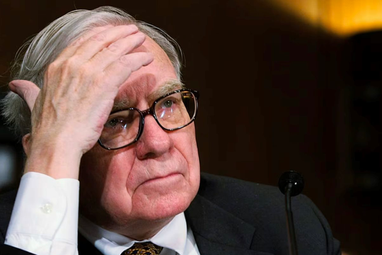 Giữa lúc giá vàng tăng kỷ lục và chứng khoán biến động, một động thái của Warren Buffett đang khiến cả thị trường chú ý