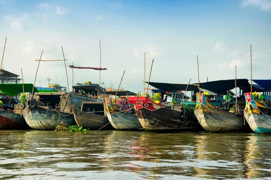 Hội tụ đủ yếu tố "nhất cận thị, nhì cận giang, tam cận lộ", tỉnh này vừa chứng kiến sự kiện chưa từng có