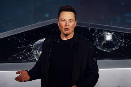 Thất bại lớn nhất sự nghiệp Elon Musk: Làm Cybertruck để tiết kiệm 200 triệu USD xây xưởng sơn nhưng tiêu tốn cả thập kỷ nghiên cứu, vừa hoạt động 13 tháng đã bị thu hồi 8 lần