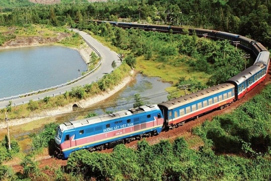 Thủ tướng thúc tiến độ dự án đường sắt Lào Cai - Hà Nội - Hải Phòng