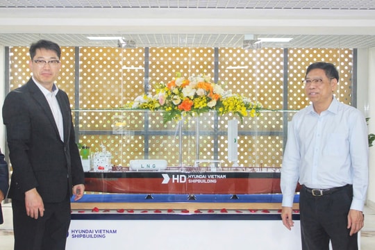 Ngành đóng tàu Việt Nam chuẩn bị nhận đầu tư thêm hơn 2.000 tỷ đồng từ liên doanh với HD Hyundai
