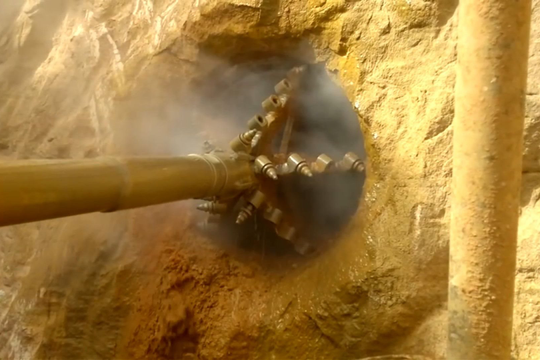 Công nghệ thăm dò uranium