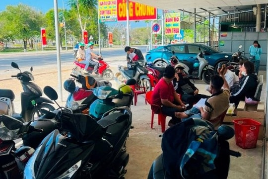 Giới đầu tư bất động sản tìm về vùng ven TP.HCM “săn” đất nền