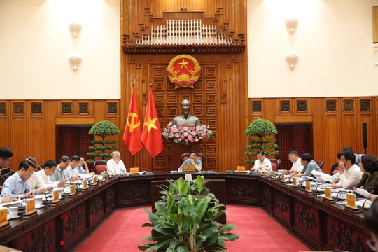 Thủ tướng Phạm Minh Chính: Quyết liệt thực hiện giải pháp thúc đẩy tăng trưởng