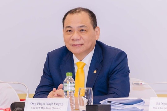 Tài sản của tỷ phú Phạm Nhật Vượng tăng vọt khi tung “bom tấn” lên sàn chứng khoán